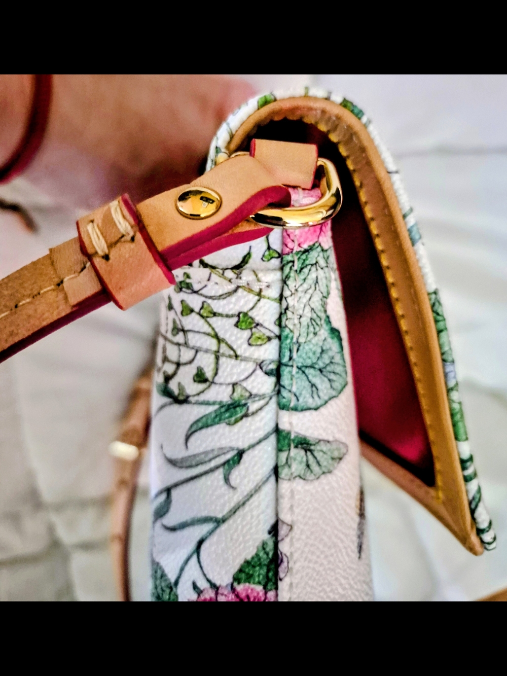 Dooney & Bourke White Floral Crossbody Bag - Picture 11 of 11